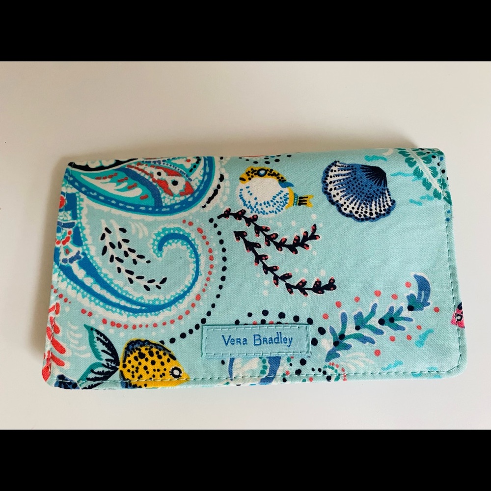 Vera Bradley Checkbook Cover Paisley Wave- ocean inspired!